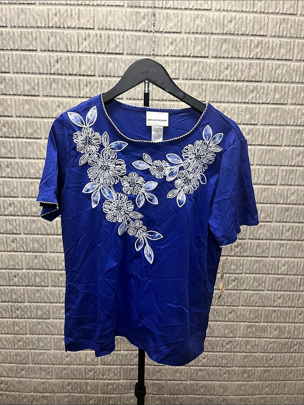alfred dunner Calypso Embroidered Short Sleeve Knit Top Embroidered Short Sleeve